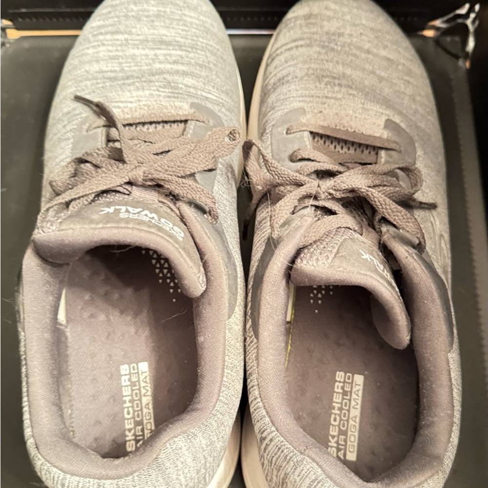Skechers Woman’s Heather Light Gray Go Walk Walking Sneakers Shoes with air cool - Picture 6 of 11